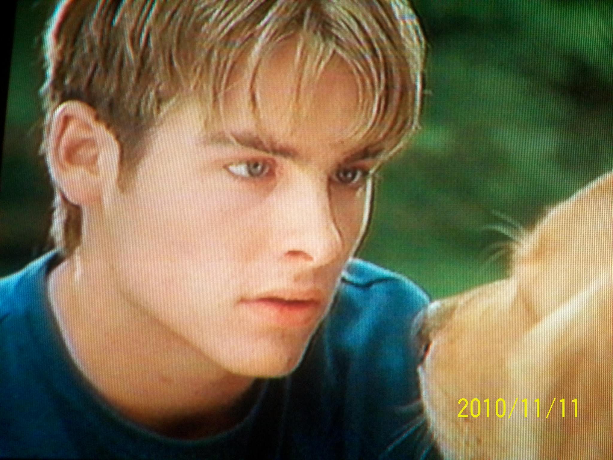 Kevin Zegers in Air Bud: Seventh Inning Fetch