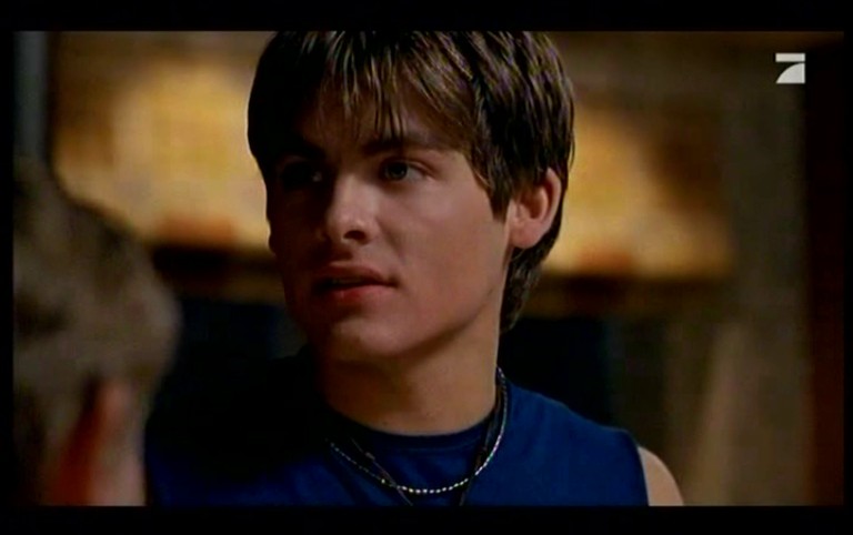 Kevin Zegers in Fear of the Dark