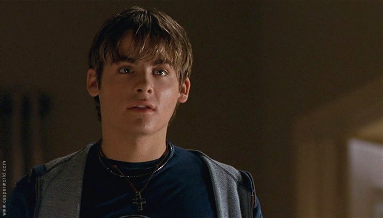 Kevin Zegers in Fear of the Dark