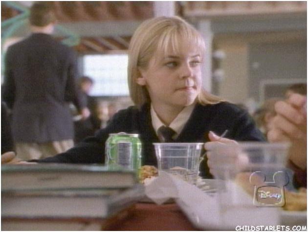 Kirsten Storms in Johnny Tsunami