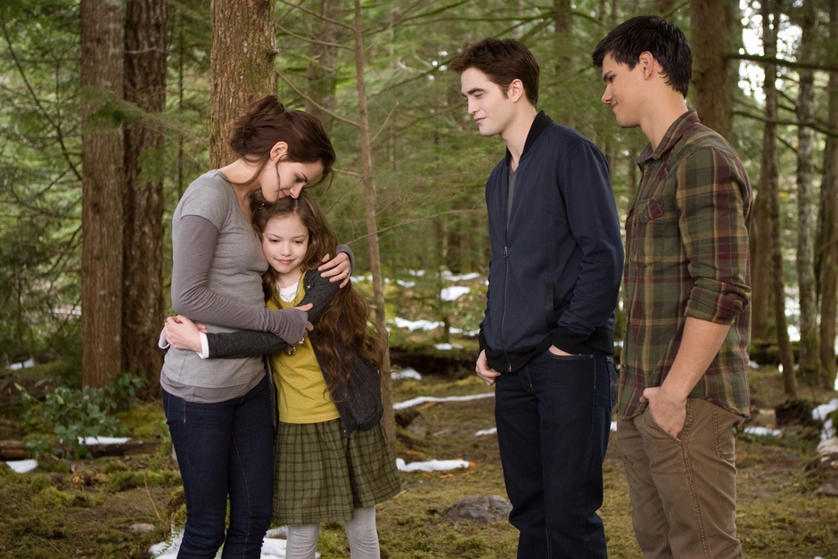 Kristen Stewart in The Twilight Saga: Breaking Dawn - Part 2