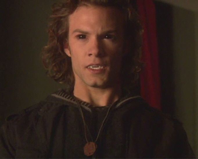 Kyle Schmid in Blood Ties