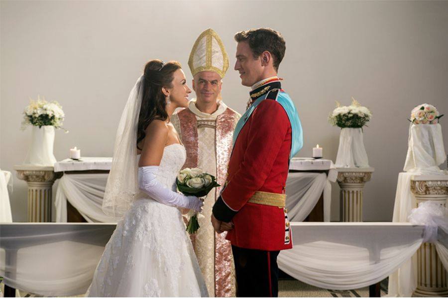 Lacey Chabert in A Royal Christmas