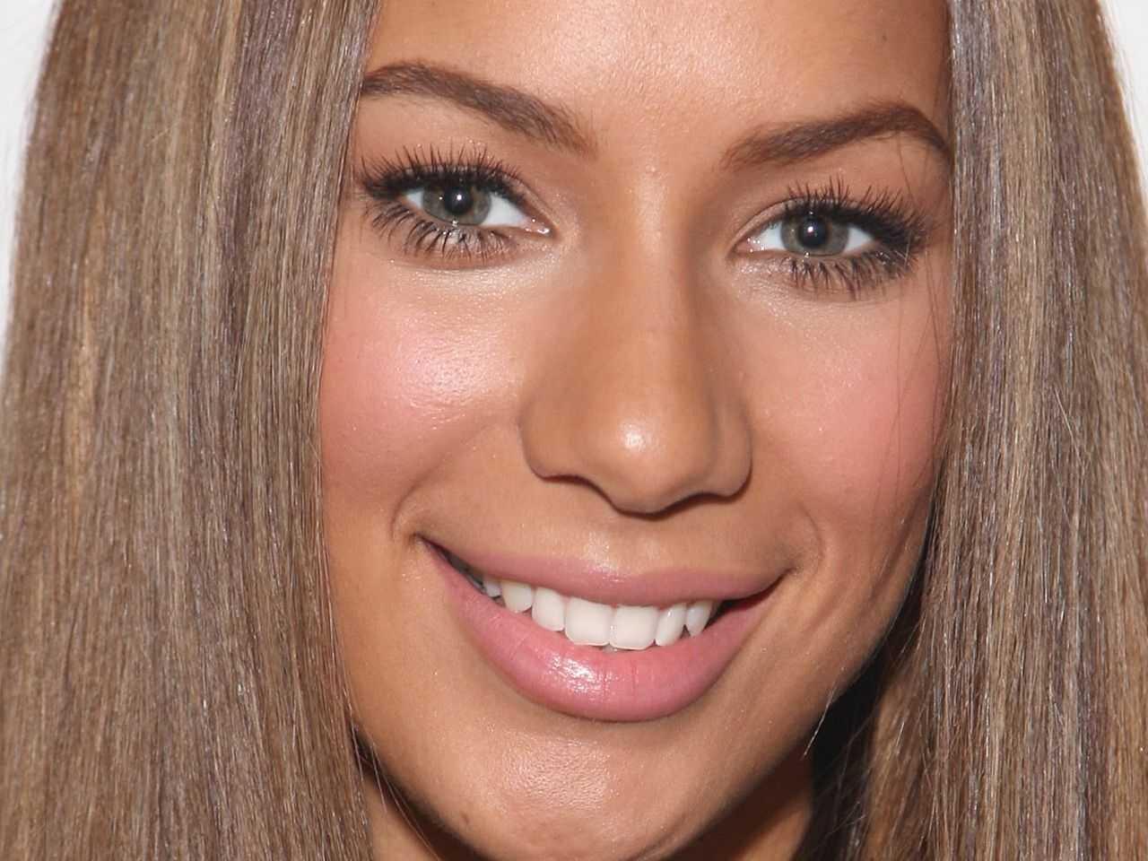 General photo of Leona Lewis