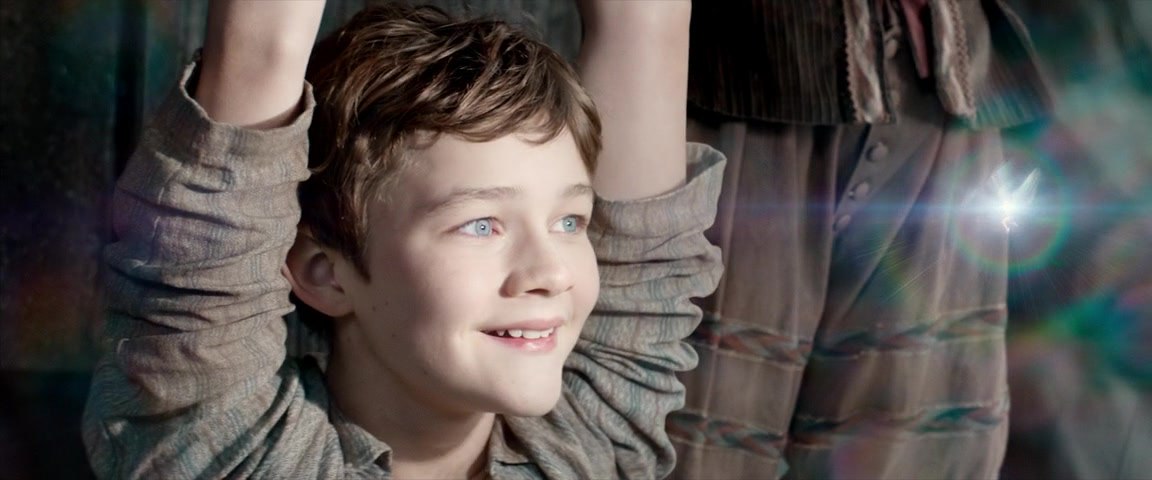 Levi Miller in Pan