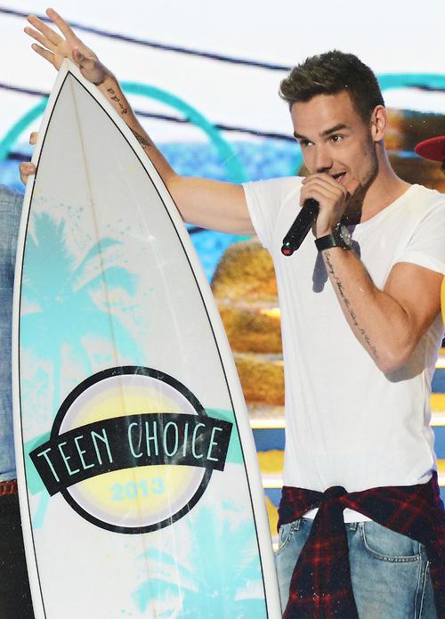 Liam Payne in Teen Choice Awards 2013