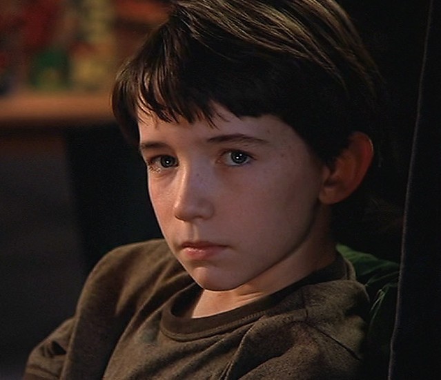 Liam Aiken in Good Boy!