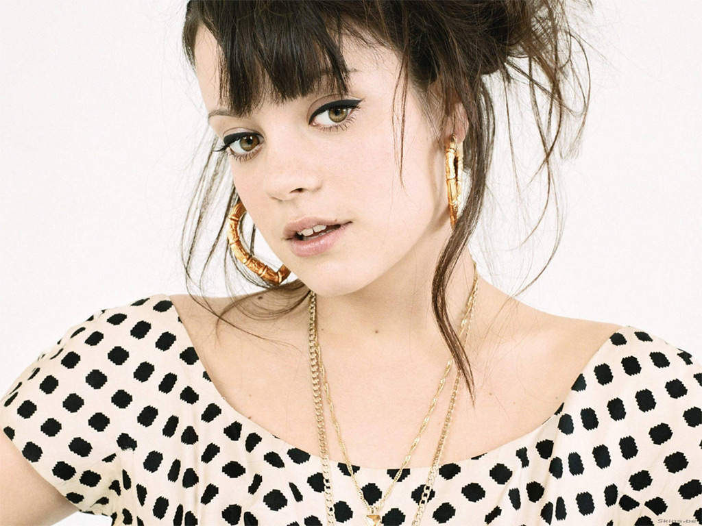 General photo of Lily Allen