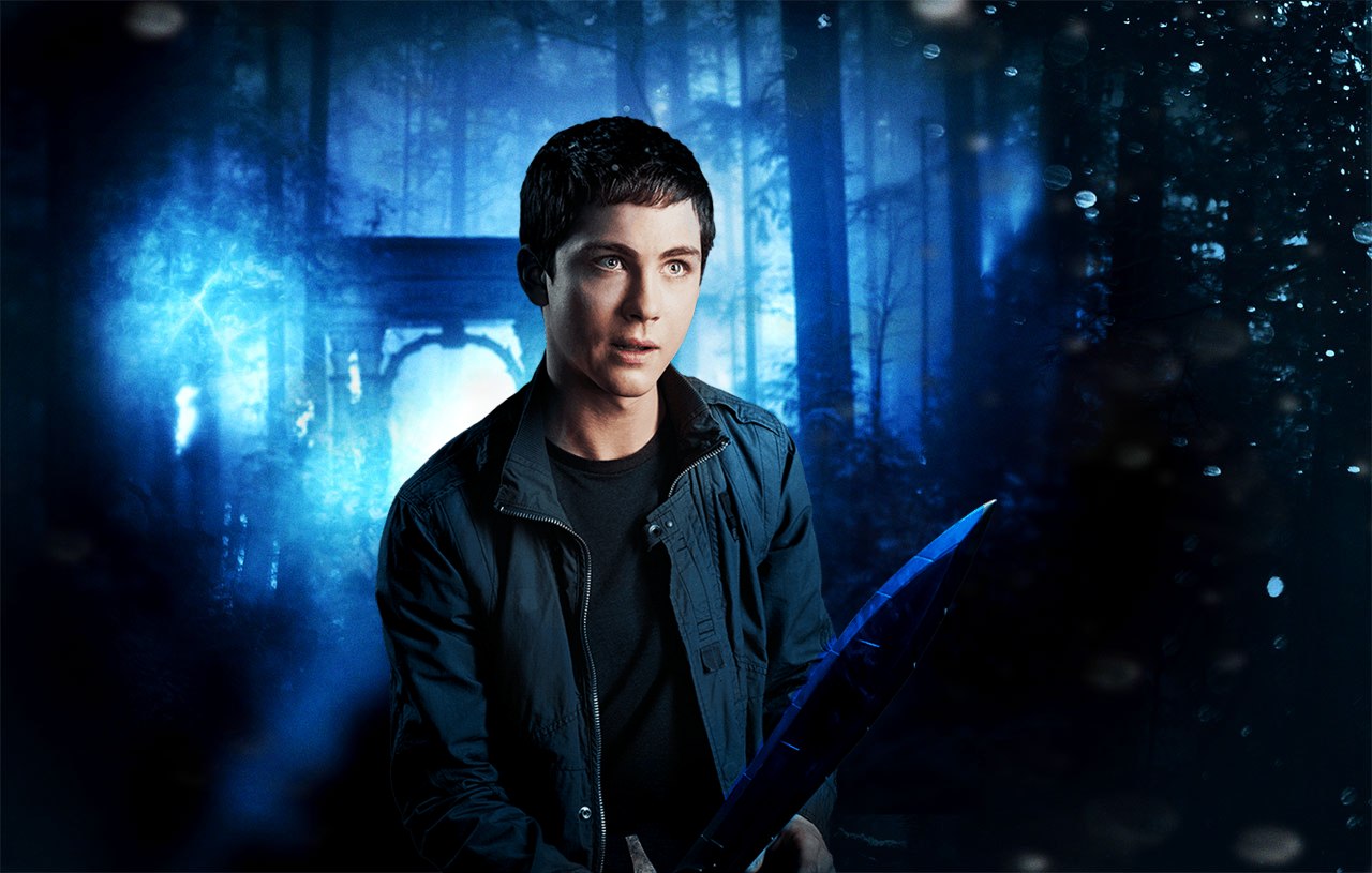 Logan Lerman in Percy Jackson: Sea of Monsters