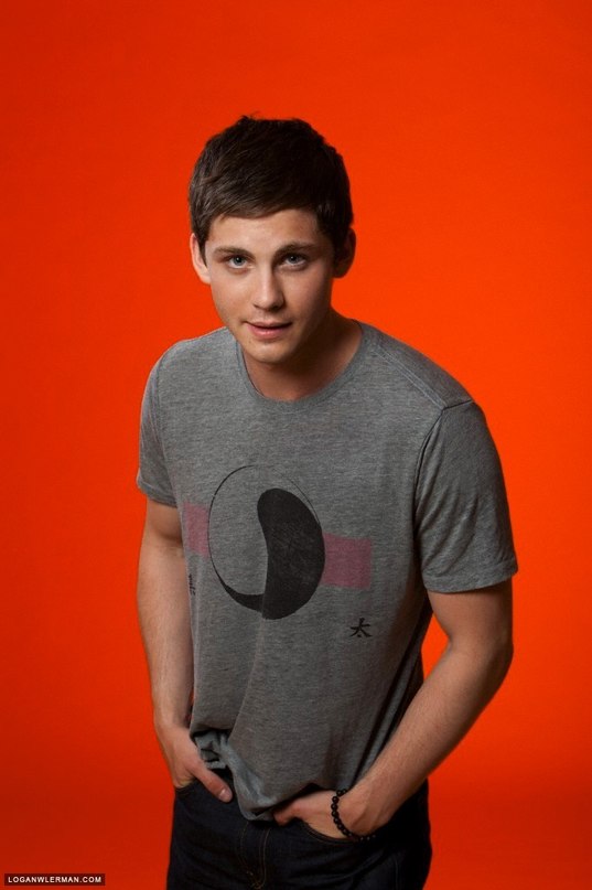 General photo of Logan Lerman