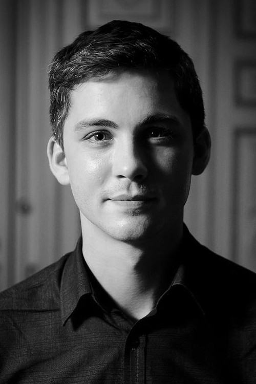 General photo of Logan Lerman