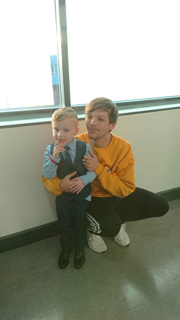 General photo of Louis Tomlinson