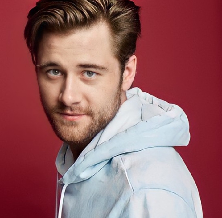 General photo of Luke Benward