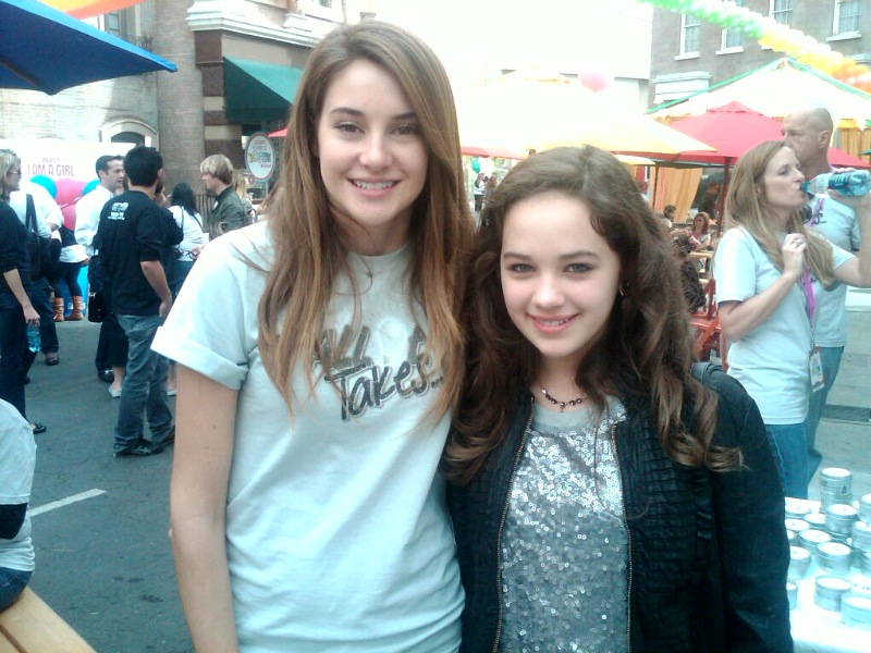 General photo of Mary Mouser