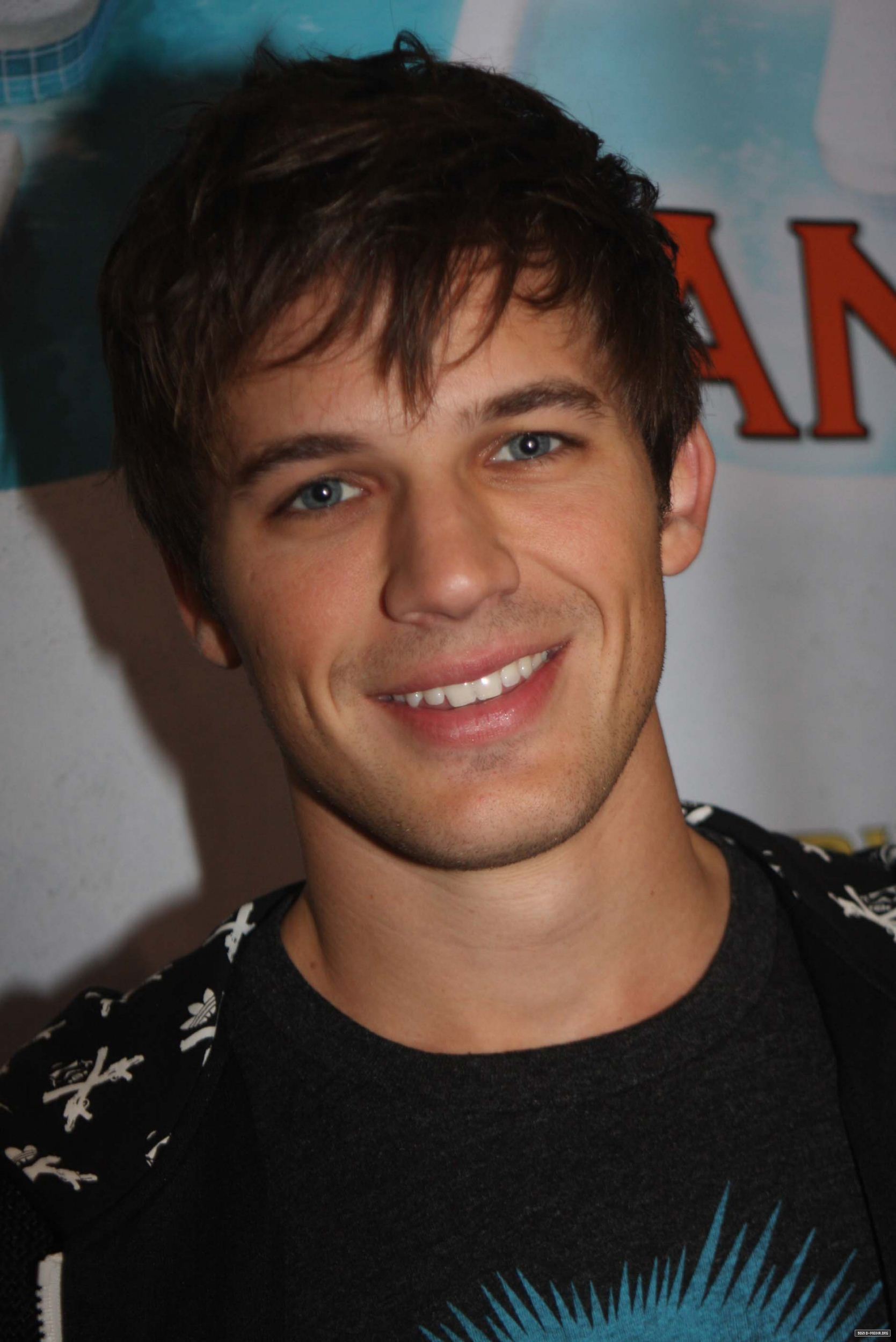 General photo of Matt Lanter