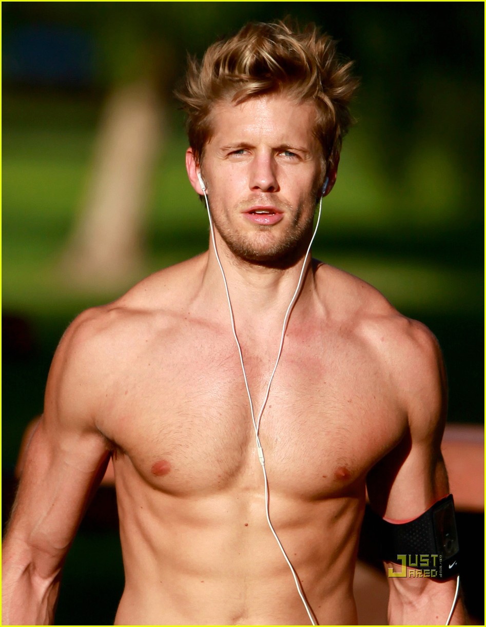 General photo of Matt Barr