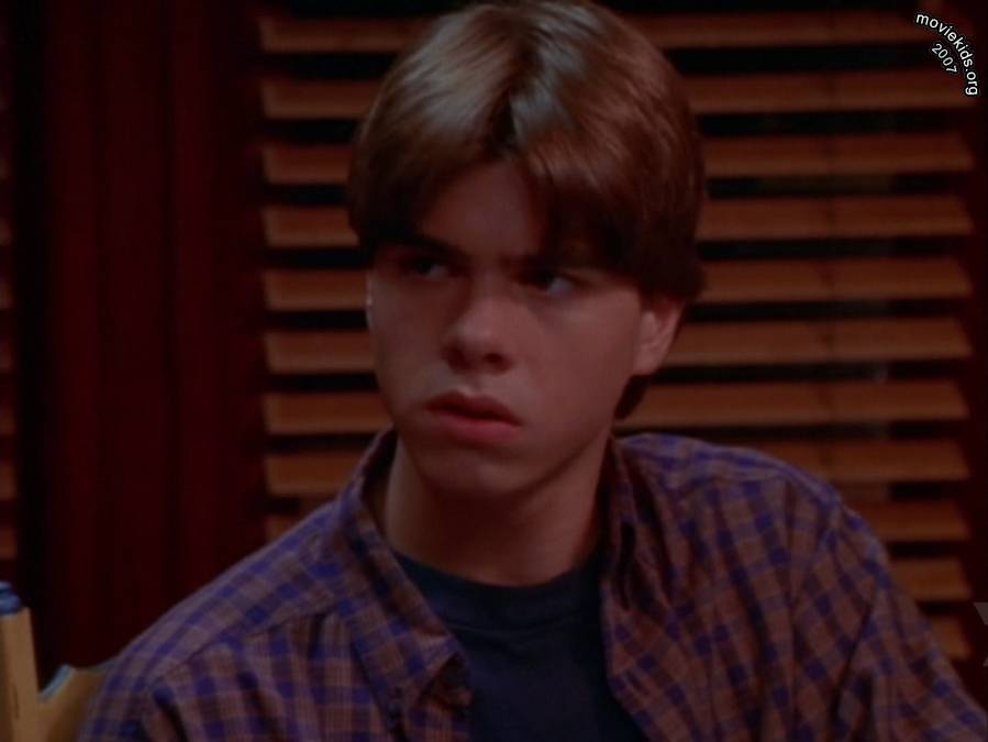 Matthew Lawrence in Angels in the Endzone