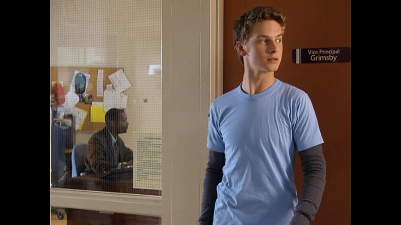 Max Morrow in Connor Undercover, episode: Cover Story