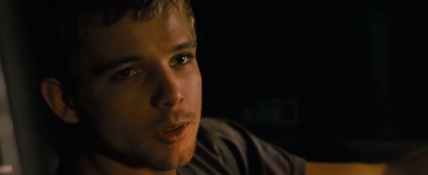 Max Thieriot in House At The End of The Street