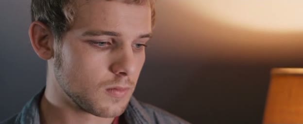 Max Thieriot in House At The End of The Street