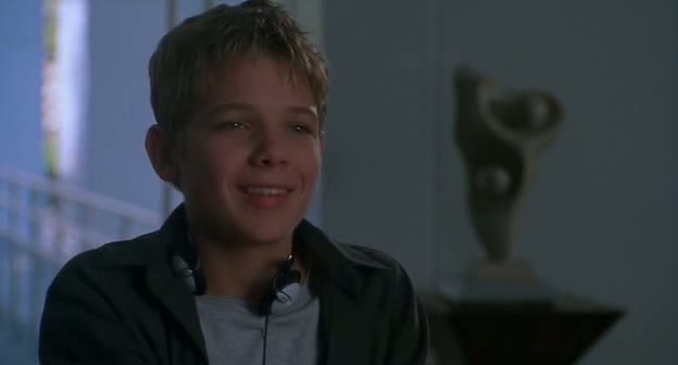 Max Thieriot in Catch That Kid