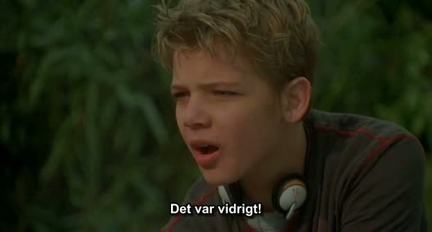 Max Thieriot in Catch That Kid