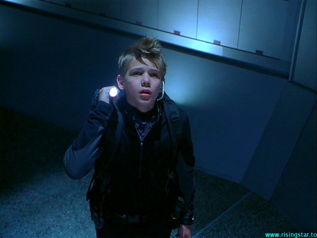 Max Thieriot in Catch That Kid