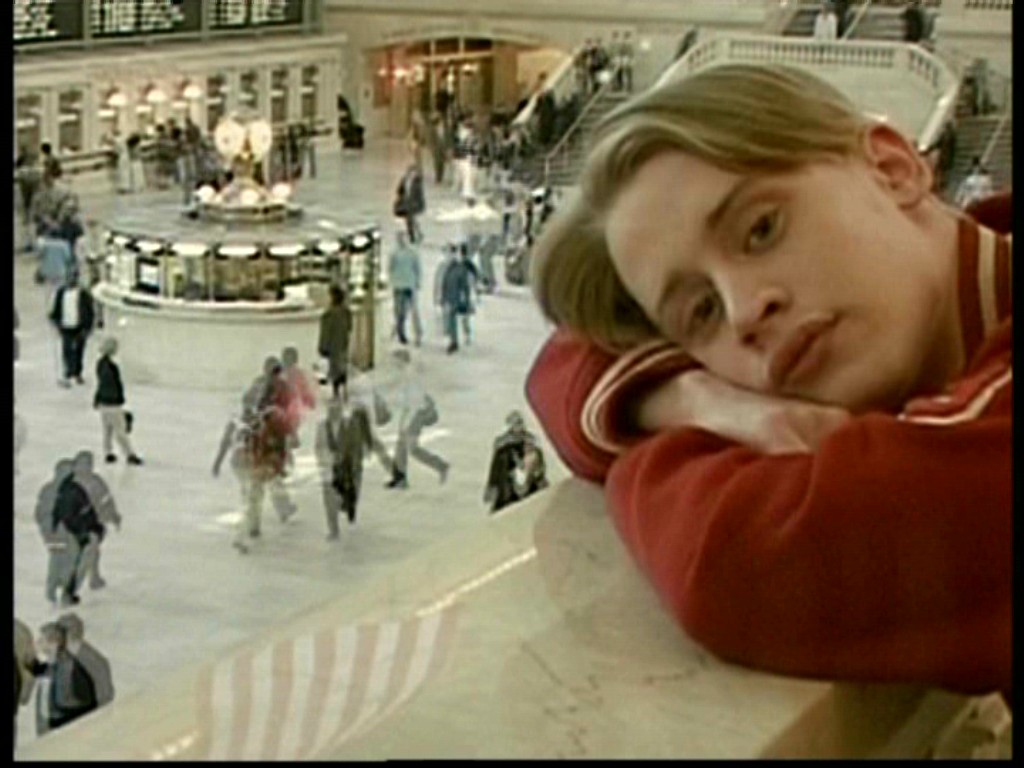 Macaulay Culkin in Party Monster