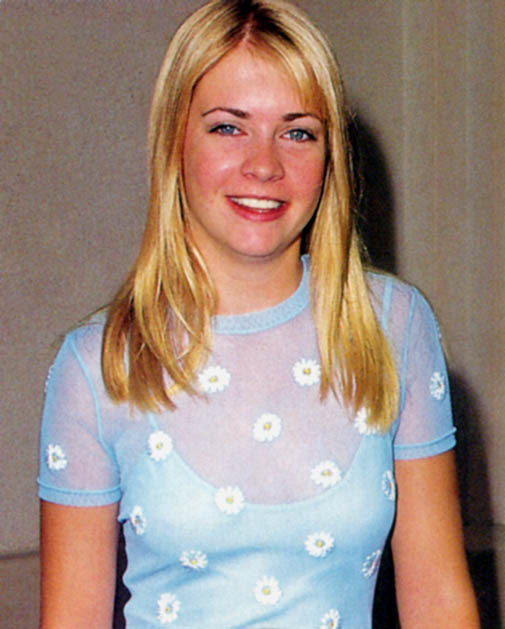 General photo of Melissa Joan Hart