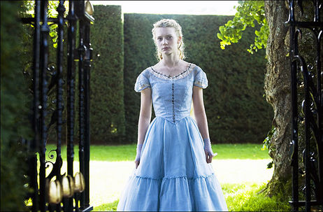 Mia Wasikowska in Alice in Wonderland