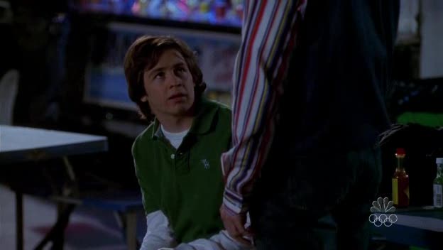 Michael Angarano in Will & Grace, episode: I Love L. Gay