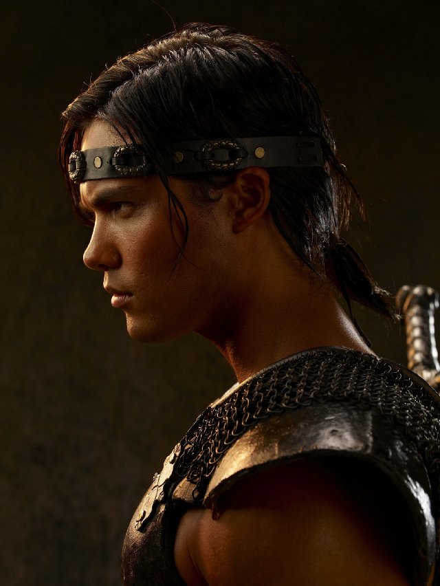 Michael Copon in The Scorpion King: Rise of a Warrior