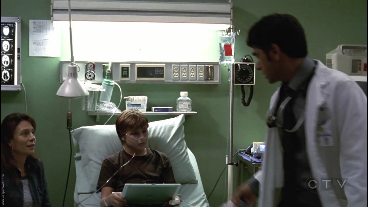 Miles Heizer in ER, episode: Officer Down