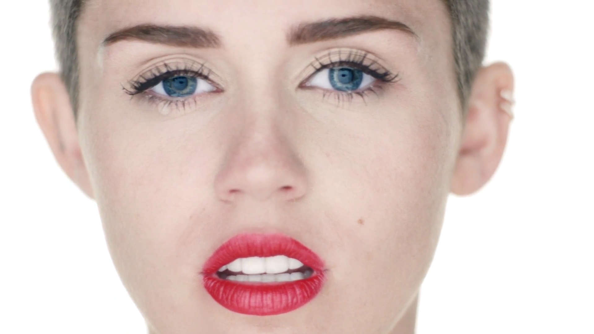Miley Cyrus in Music Video: Wrecking Ball