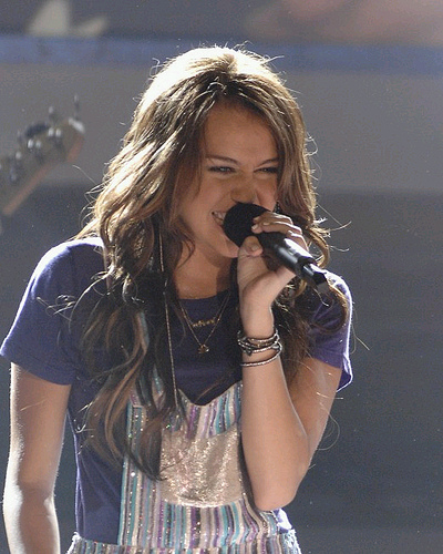 Miley Cyrus in Teen Choice Awards 2008