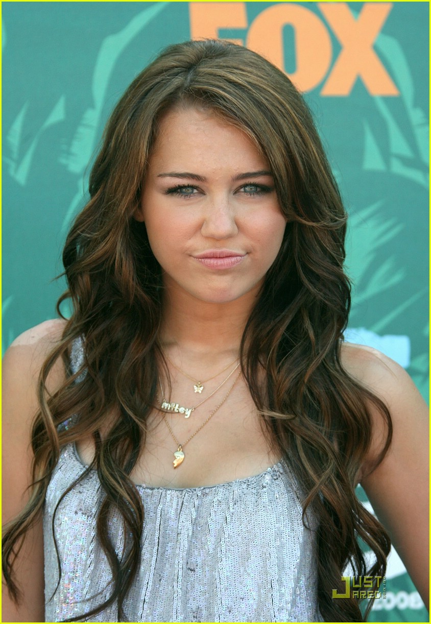 Miley Cyrus in Teen Choice Awards 2008