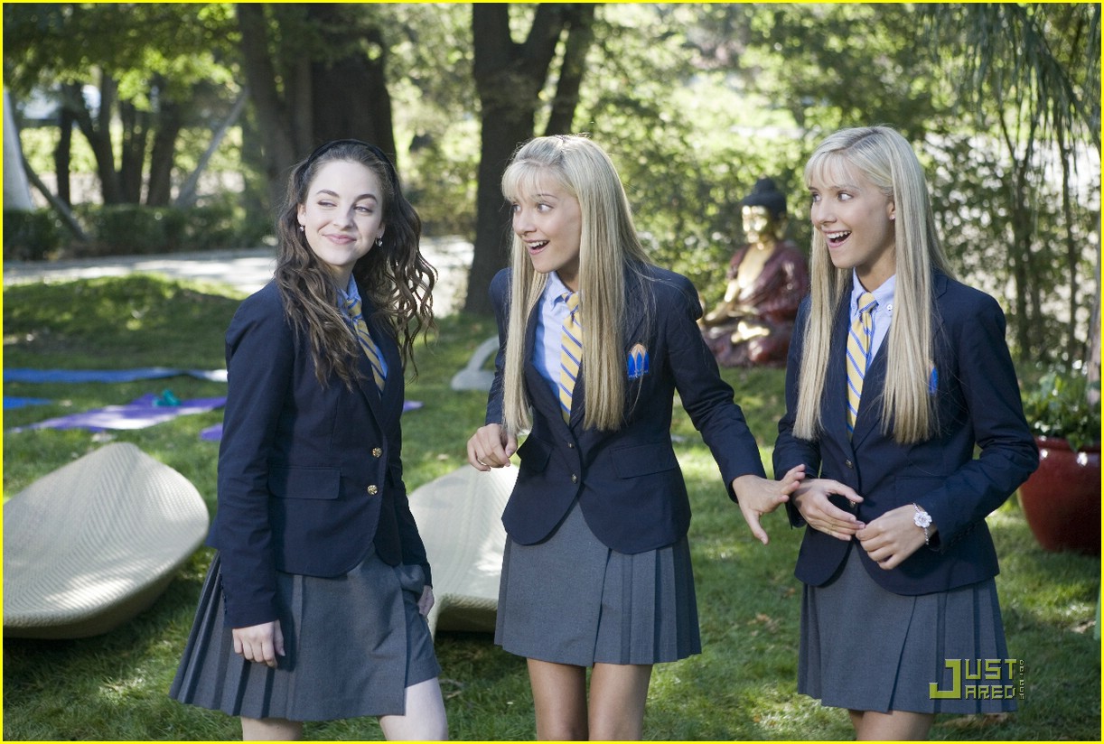 Milly & Becky Rosso in Legally Blondes