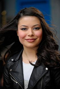Miranda Cosgrove in Music Video: About You Now