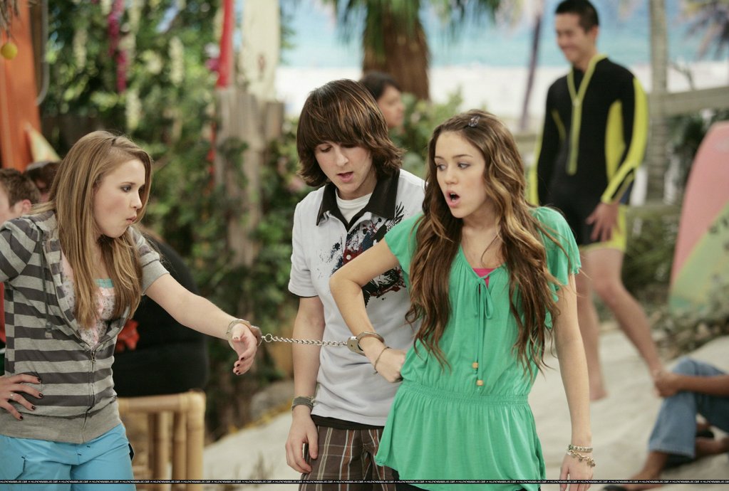 Mitchel Musso in Hannah Montana (Season 2)