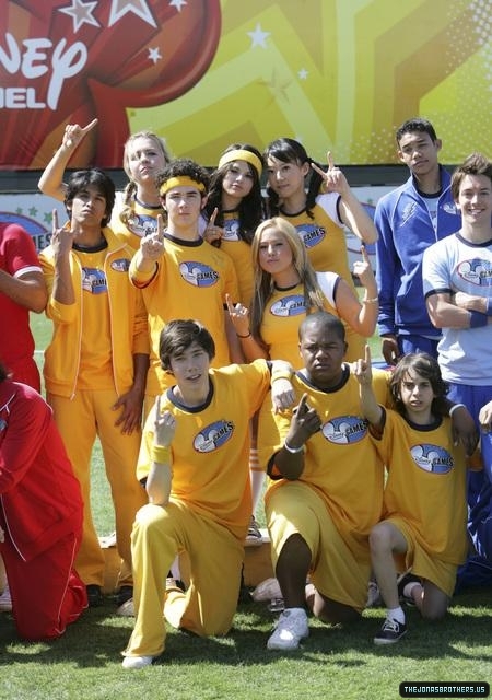 Moises Arias in Disney Channel Games