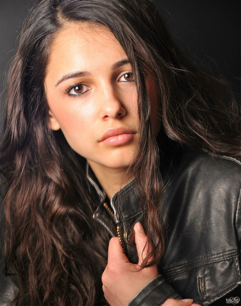 General photo of Naomi Scott