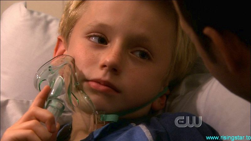 Nathan Gamble in Runaway