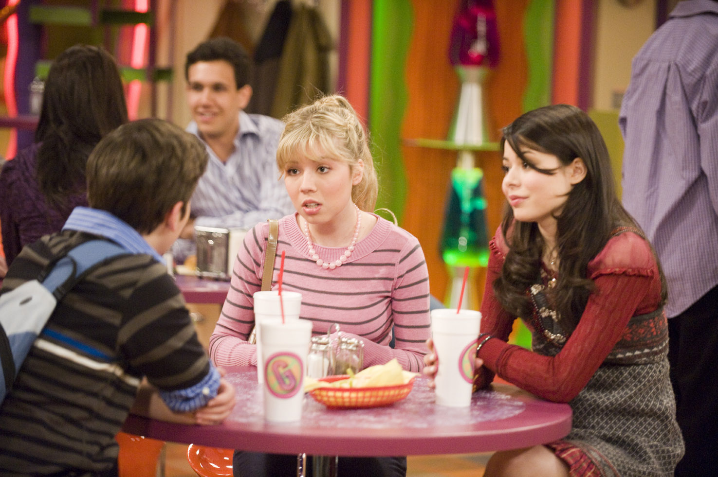 Nathan Kress in iCarly: (Season 2)