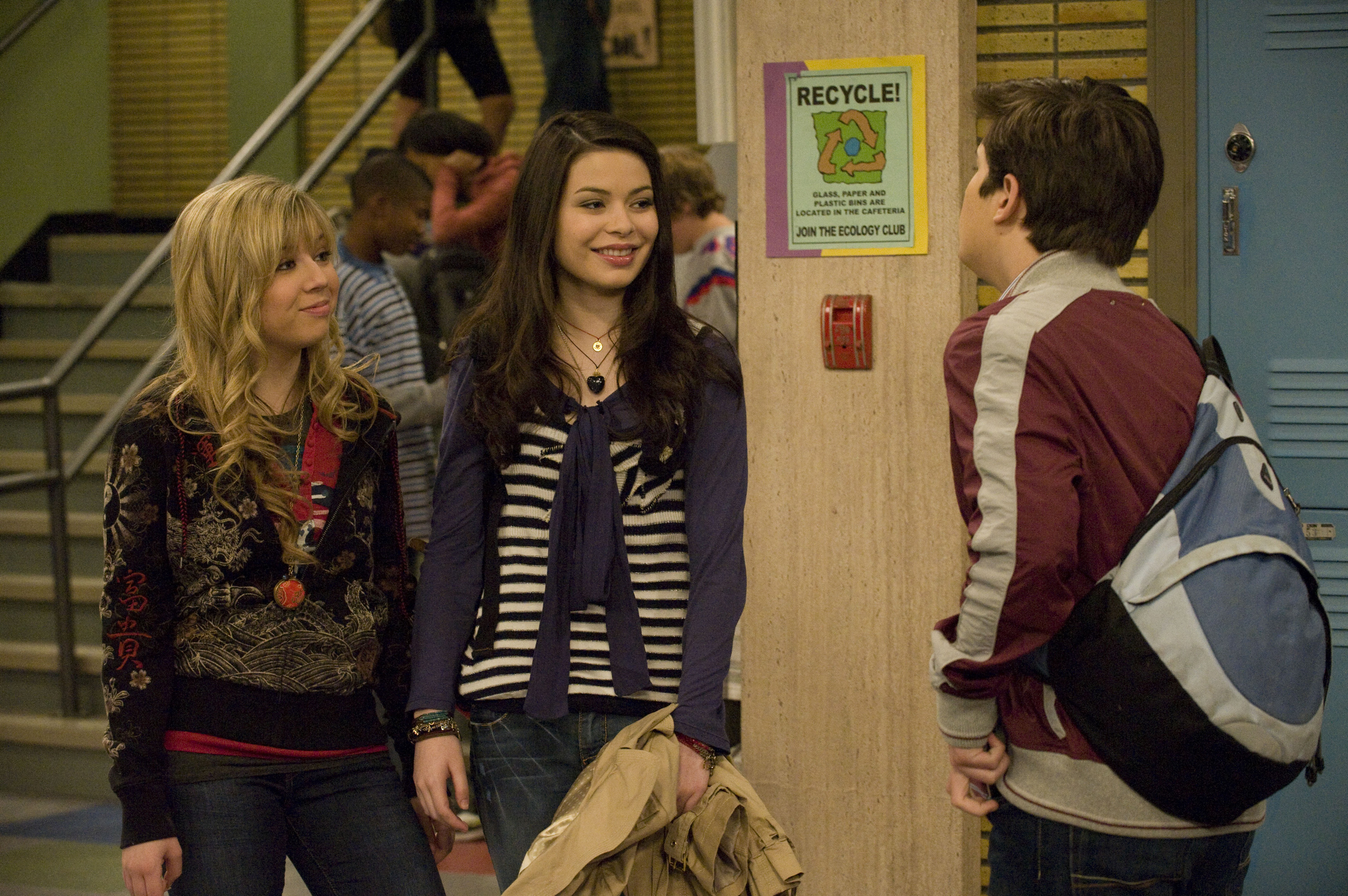 Nathan Kress in iCarly: (Season 3)