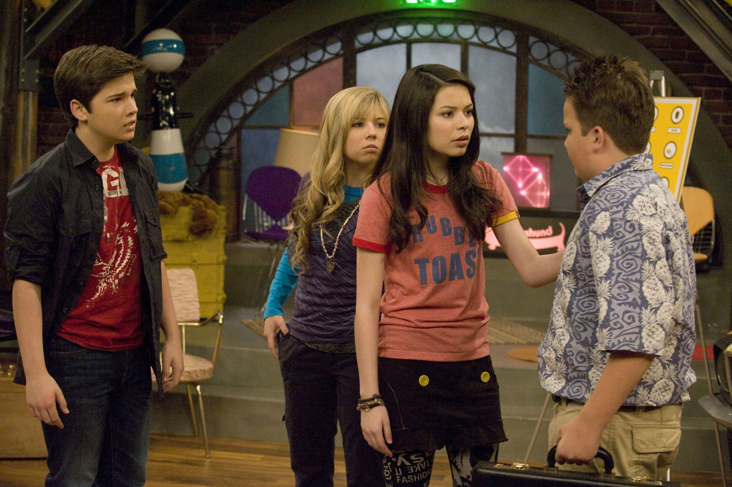 Nathan Kress in iCarly: (Season 3)