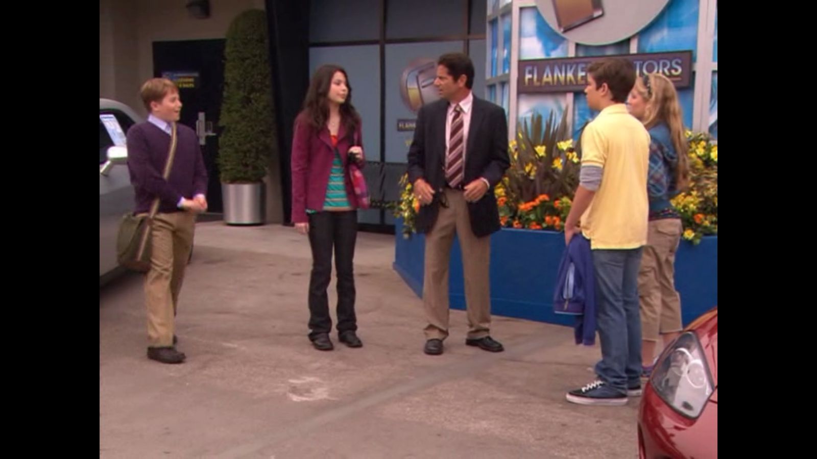 Nathan Kress in iCarly, episode: iGive A Car Away