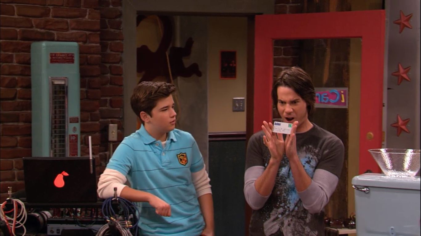 Nathan Kress in iCarly, episode: iWant My Website Back