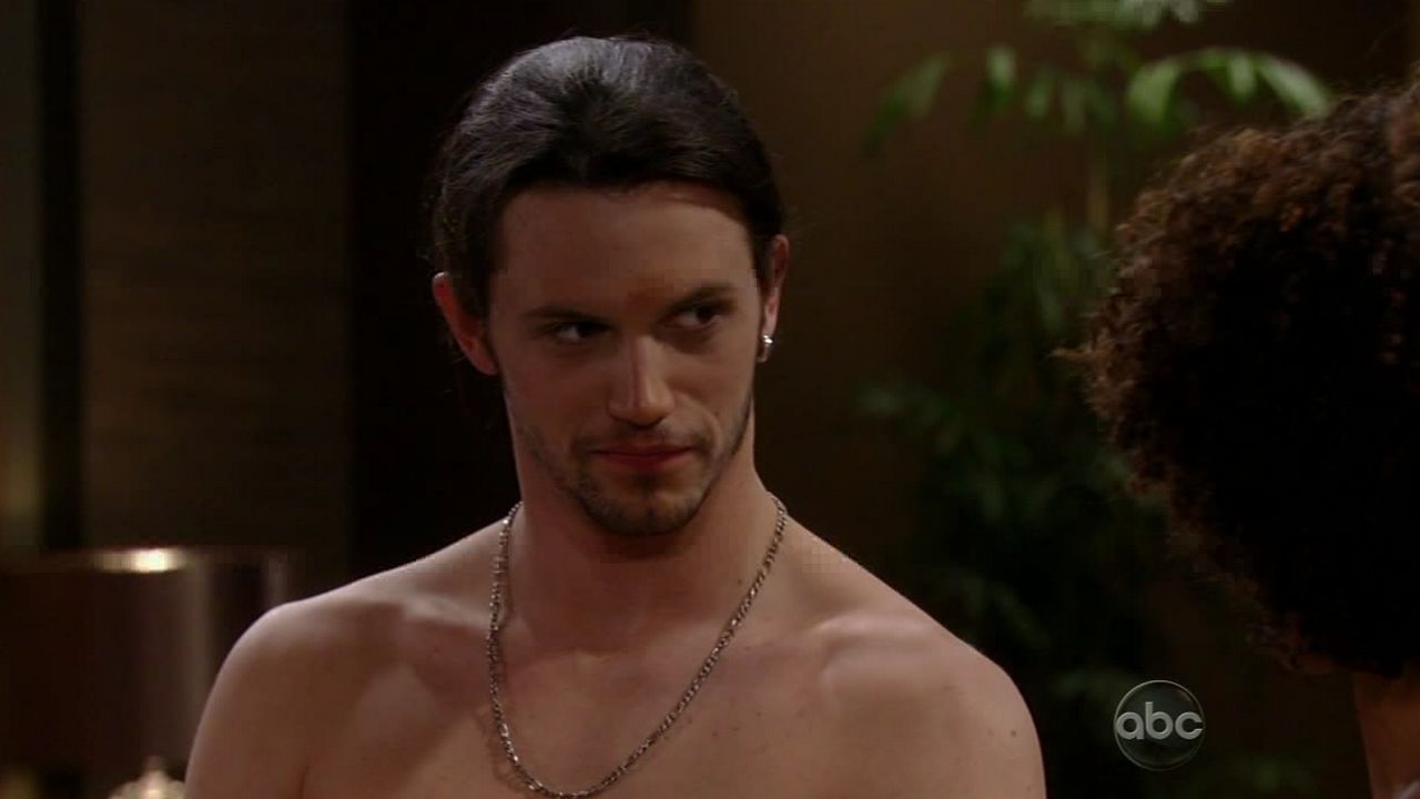 Nathan Parsons in General Hospital 