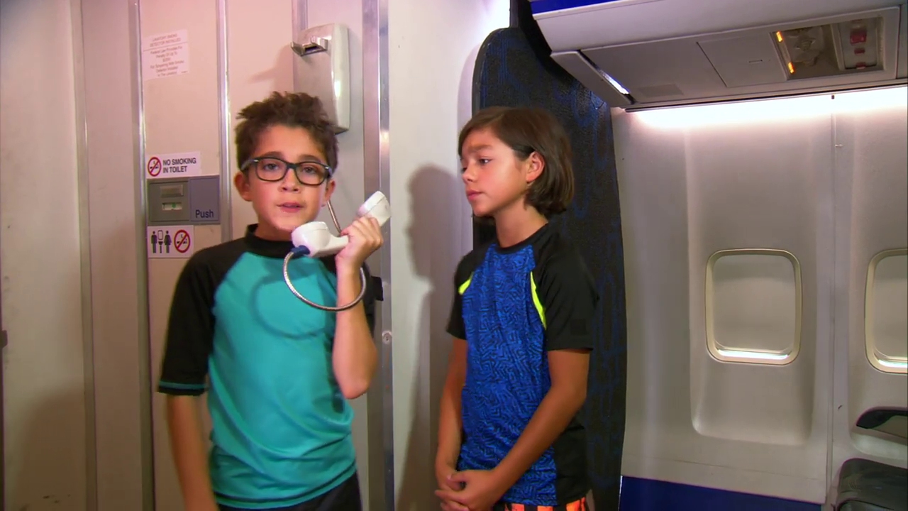 Nicolas Bechtel in Stuck In The Middle