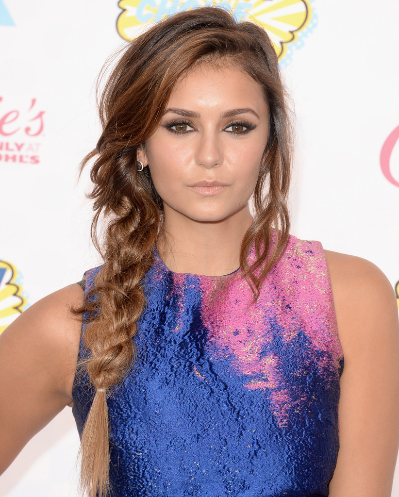 Nina Dobrev in Teen Choice Awards 2014